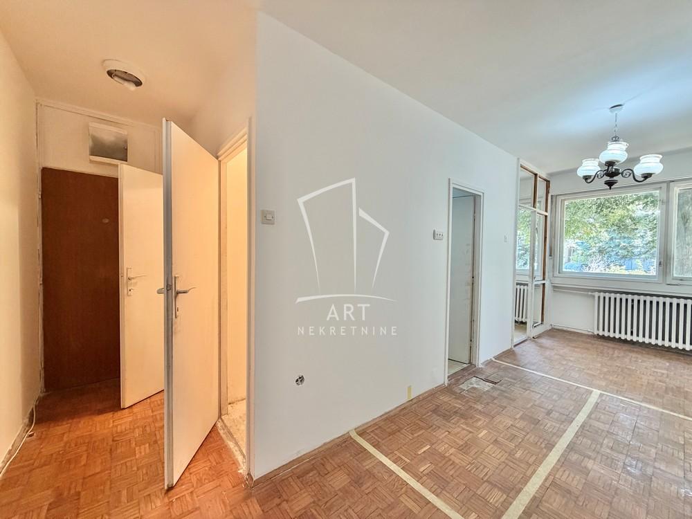 Stan na prodaju u Beogradu, Novi Beograd blok 45 (TC Enjub), dvosoban, 67m2, cena 269000 evra