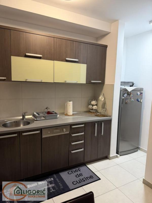 Stan na prodaju u Beogradu, Novi Beograd blok 67A (Belvile), dvosoban, 53m2, cena 339000 evra