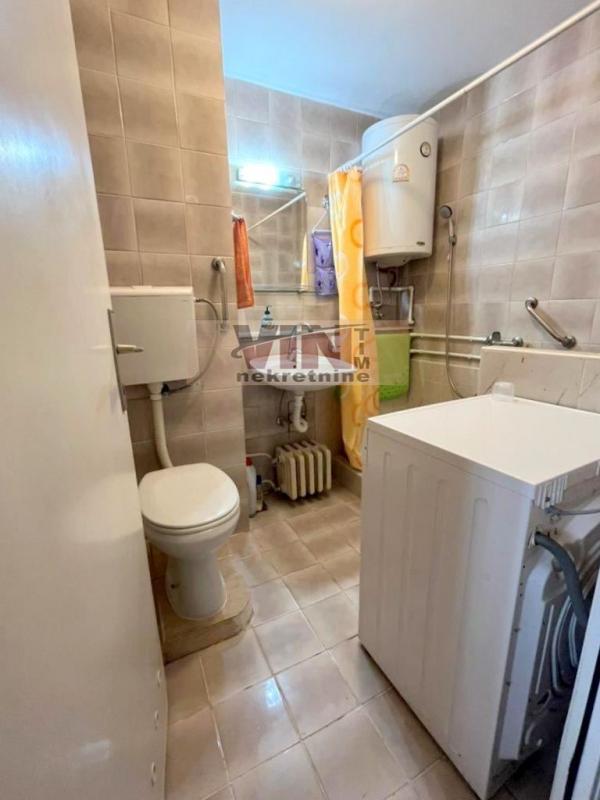 Stan na prodaju u Beogradu, Bežanijska kosa, dvosoban, 51m2, cena 178500 evra