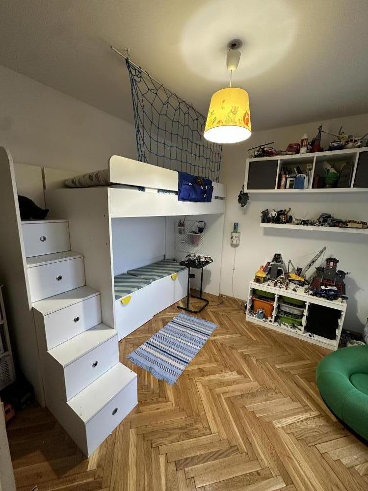 Stan na prodaju u Beogradu, Bulevar despota Stefana, trosoban, 63m2, cena 283500 evra