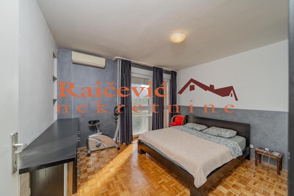 Stan na prodaju u Beogradu, Beograd (centar), dvosoban, 62m2, cena 260000 evra