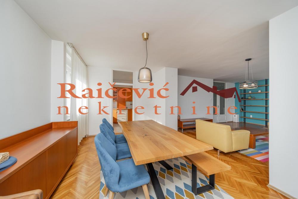 Stan na prodaju u Beogradu, Beograd (centar), trosoban, 108m2, cena 340000 evra