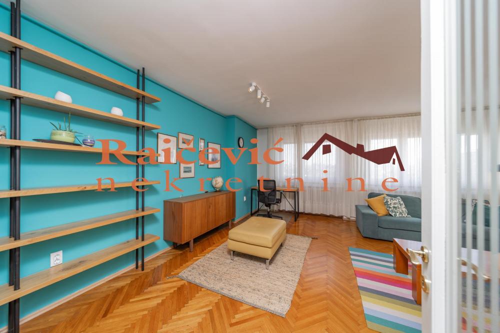 Stan na prodaju u Beogradu, Beograd (centar), trosoban, 108m2, cena 340000 evra