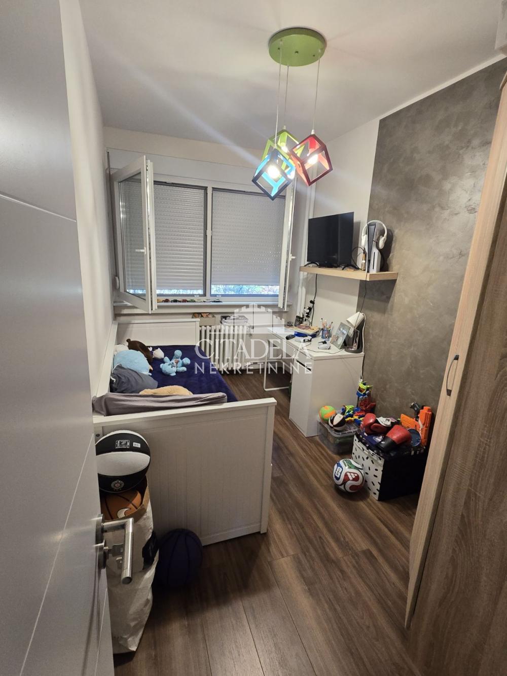 Stan na prodaju u Beogradu, Konjarnik, dvoiposoban, 56m2, cena 210000 evra