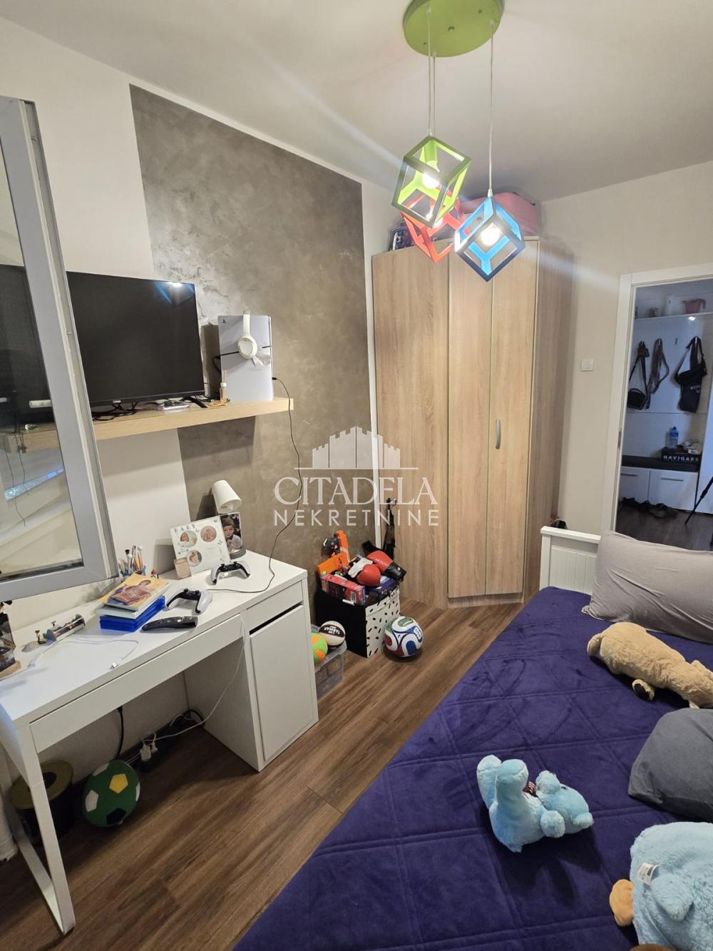 Stan na prodaju u Beogradu, Konjarnik, dvoiposoban, 56m2, cena 210000 evra