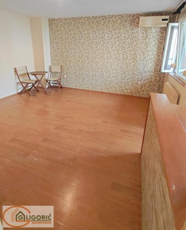 Stan na prodaju u Beogradu, Mirijevo, jednoiposoban, 40m2, cena 130000 evra