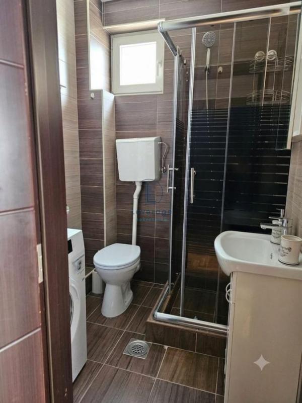 Stan na prodaju u Beogradu, Veliki Mokri Lug, jednoiposoban, 34m2, cena 111990 evra