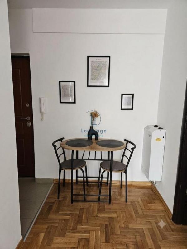 Stan na prodaju u Beogradu, Veliki Mokri Lug, jednoiposoban, 34m2, cena 111990 evra