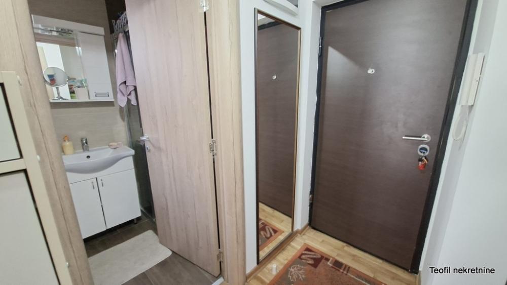 Stan na prodaju u Beogradu, Mirijevo, dvoiposoban, 53m2, cena 170000 evra