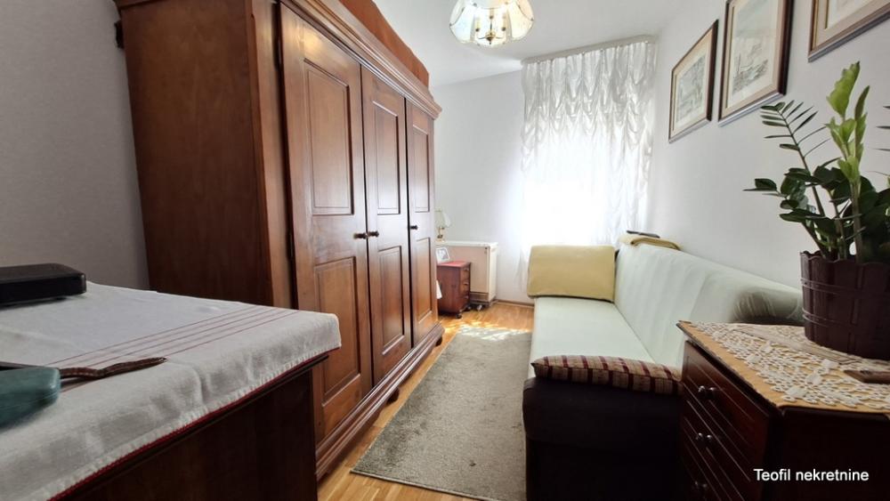 Stan na prodaju u Beogradu, Mirijevo, dvoiposoban, 53m2, cena 170000 evra