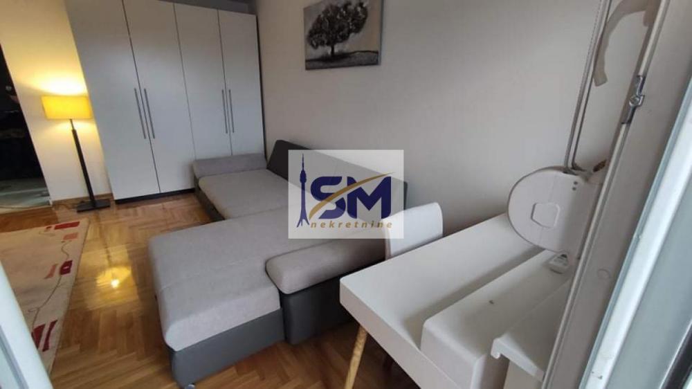 Stan na prodaju u Beogradu, Ledine, jednosoban, 30m2, cena 99500 evra