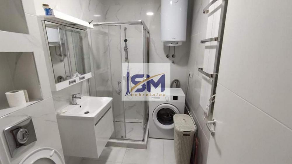 Stan na prodaju u Beogradu, Ledine, jednosoban, 30m2, cena 99500 evra