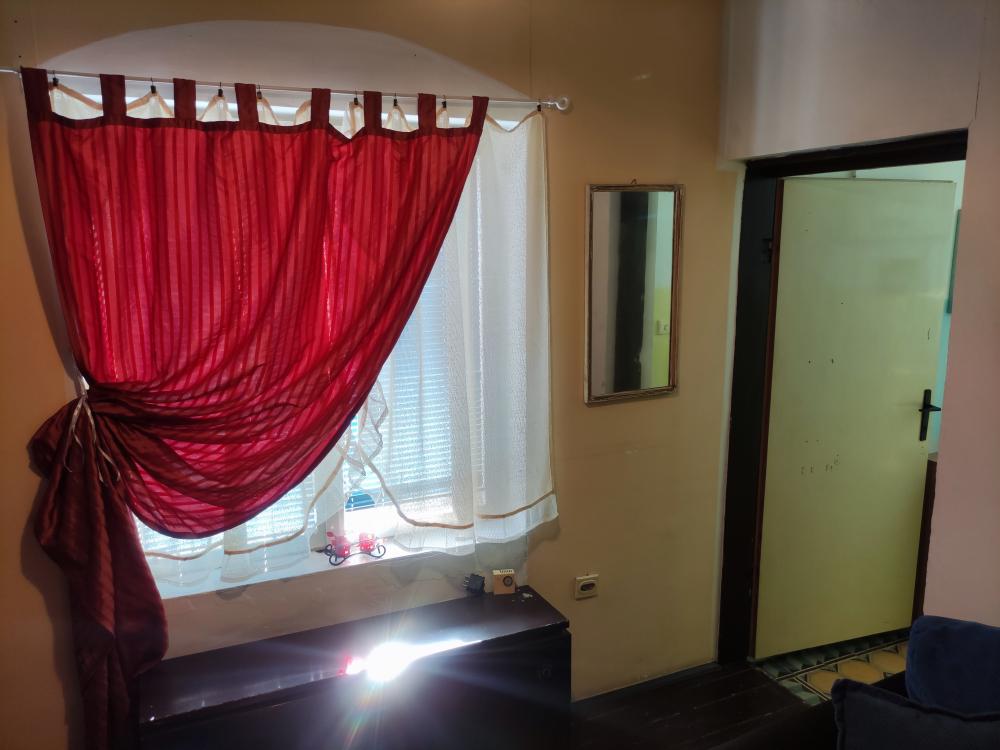 Stan na prodaju u Beogradu, Zemun centar, jednoiposoban, 31m2, cena 145000 evra
