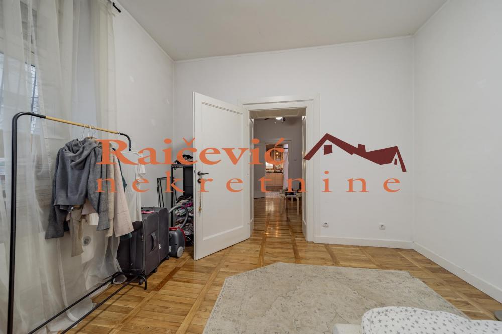 Stan na prodaju u Beogradu, Dorćol, dvosoban, 40m2, cena 220000 evra