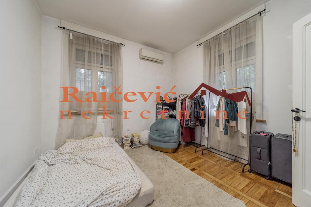 Stan na prodaju u Beogradu, Dorćol, dvosoban, 40m2, cena 220000 evra