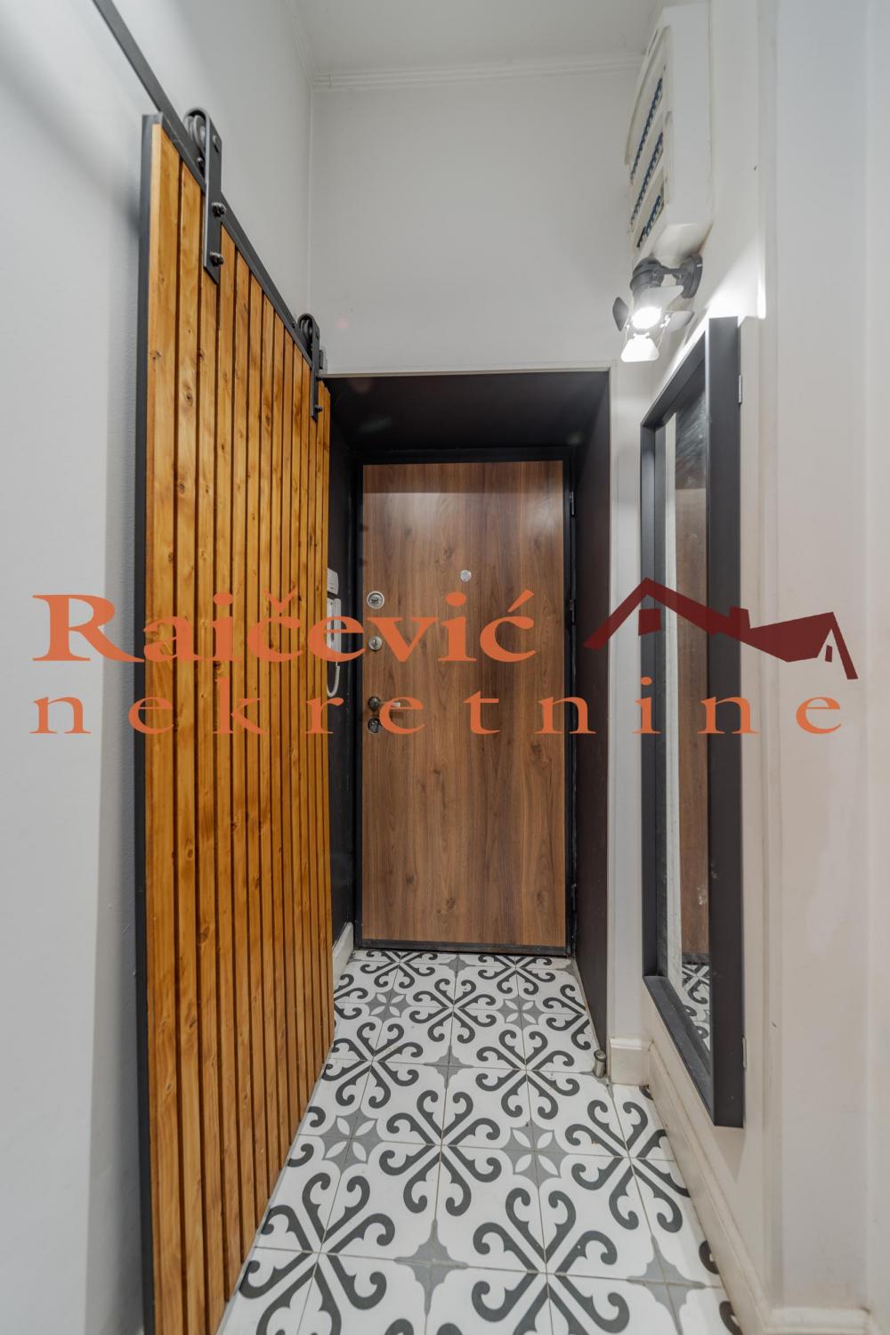 Stan na prodaju u Beogradu, Dorćol, dvosoban, 40m2, cena 220000 evra