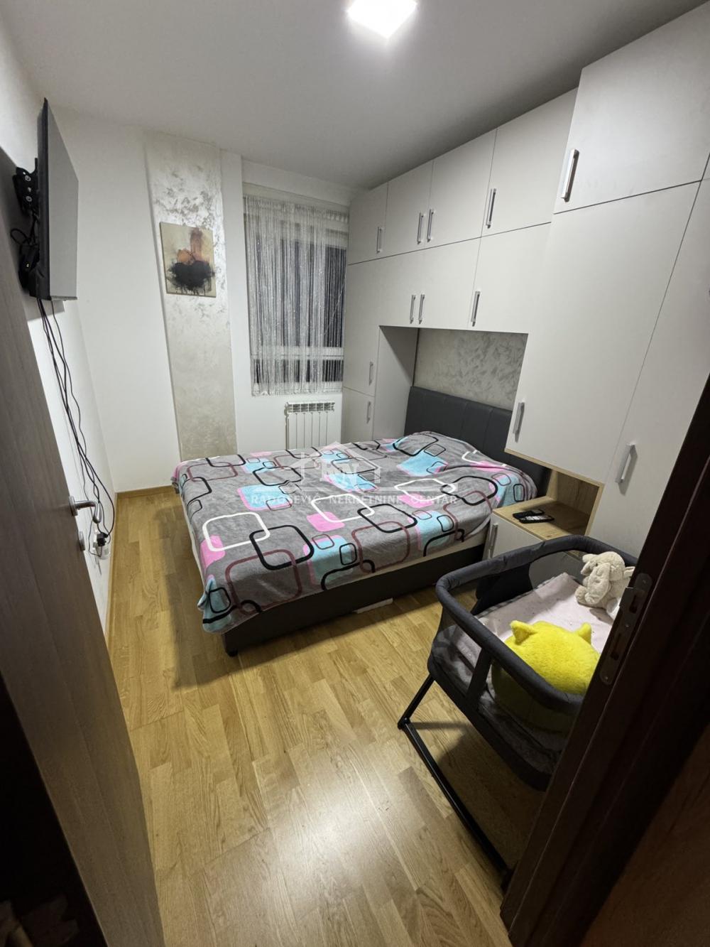 Stan na prodaju u Beogradu, Višnjička banja, jednoiposoban, 44m2, cena 149900 evra