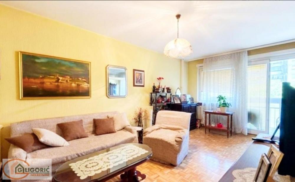 Stan na prodaju u Beogradu, Novi Beograd blok 62, dvosoban, 69m2, cena 220000 evra