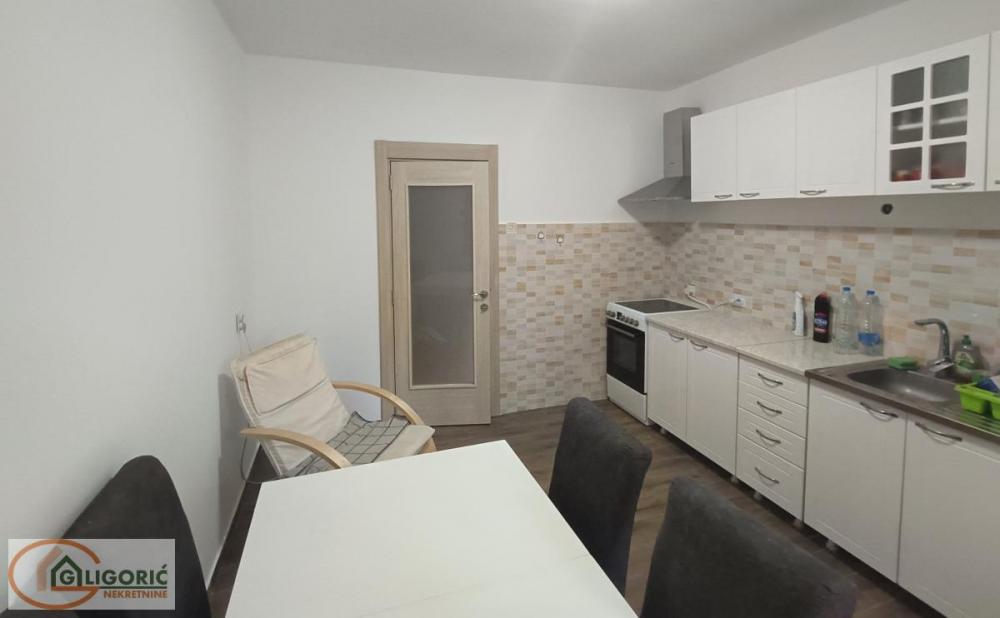 Stan na prodaju u Beogradu, Karaburma, dvosoban, 55m2, cena 157000 evra