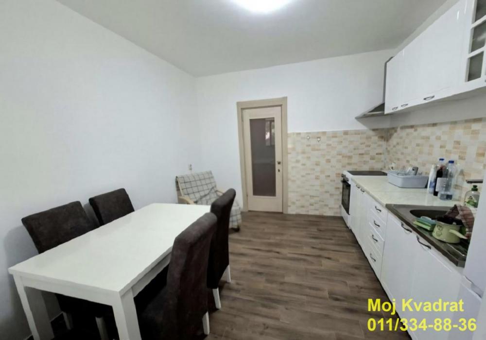 Stan na prodaju u Beogradu, Karaburma, dvosoban, 55m2, cena 157000 evra