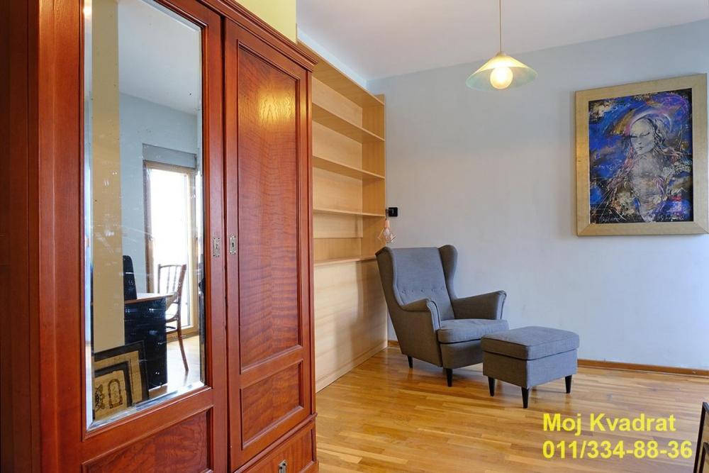 Stan na prodaju u Beogradu, Stari grad, trosoban, 78m2, cena 315000 evra