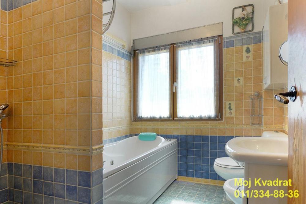 Stan na prodaju u Beogradu, Stari grad, trosoban, 78m2, cena 315000 evra