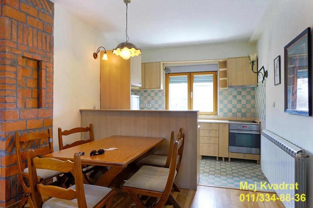 Stan na prodaju u Beogradu, Stari grad, trosoban, 78m2, cena 315000 evra