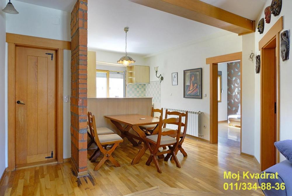 Stan na prodaju u Beogradu, Stari grad, trosoban, 78m2, cena 315000 evra
