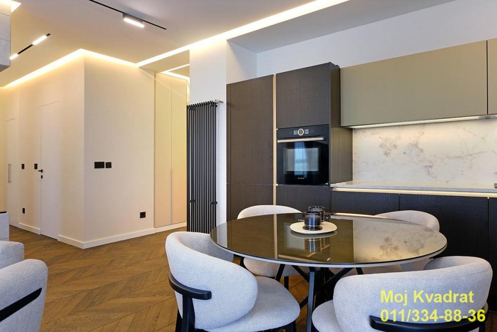 Stan na prodaju u Beogradu, Beograd (centar), trosoban, 82m2, cena 435000 evra