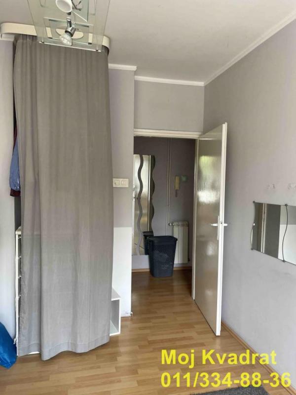 Stan na prodaju u Beogradu, Banovo brdo, jednoiposoban, 29m2, cena 128000 evra