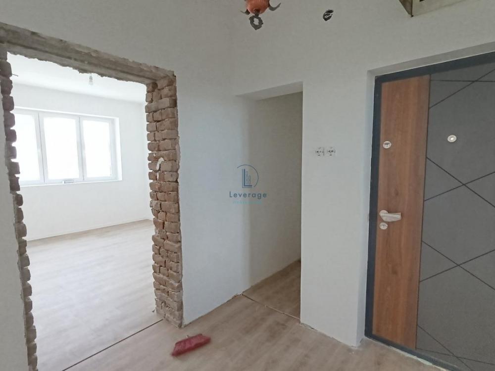 Stan na prodaju u Beogradu, trosoban, 66m2, cena 108900 evra