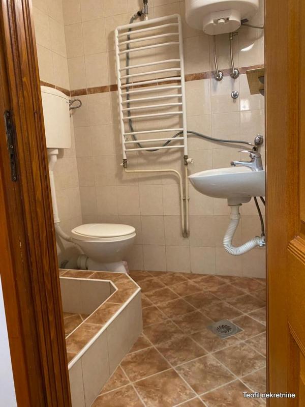 Stan na prodaju u Beogradu, Dorćol, cetvorosoban, 84m2, cena 349900 evra