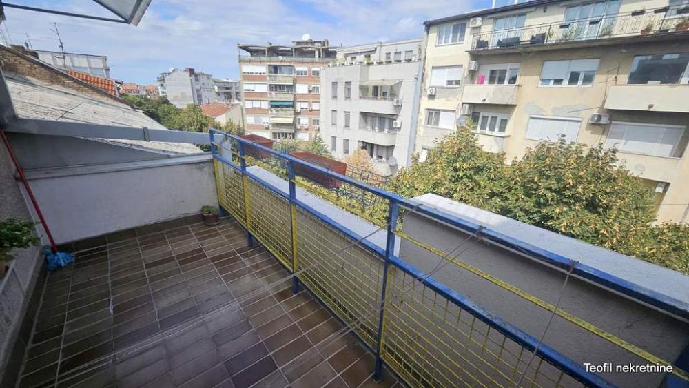 Stan na prodaju u Beogradu, Dorćol, cetvorosoban, 84m2, cena 349900 evra