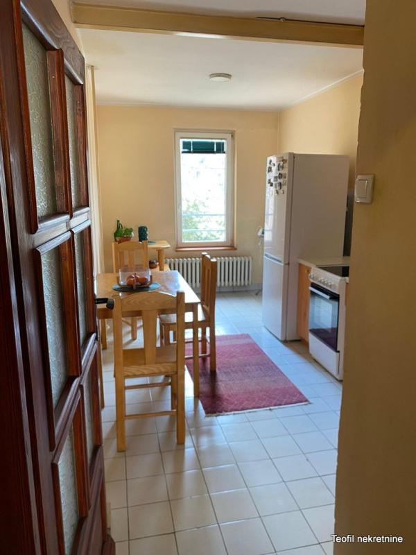 Stan na prodaju u Beogradu, Dorćol, cetvorosoban, 84m2, cena 349900 evra