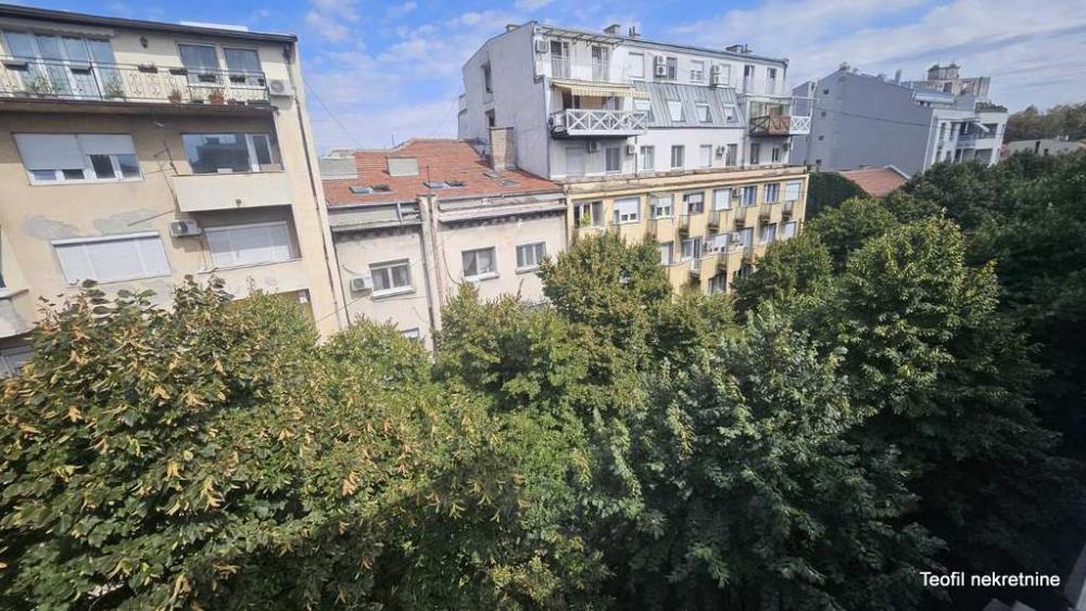 Stan na prodaju u Beogradu, Dorćol, cetvorosoban, 84m2, cena 349900 evra