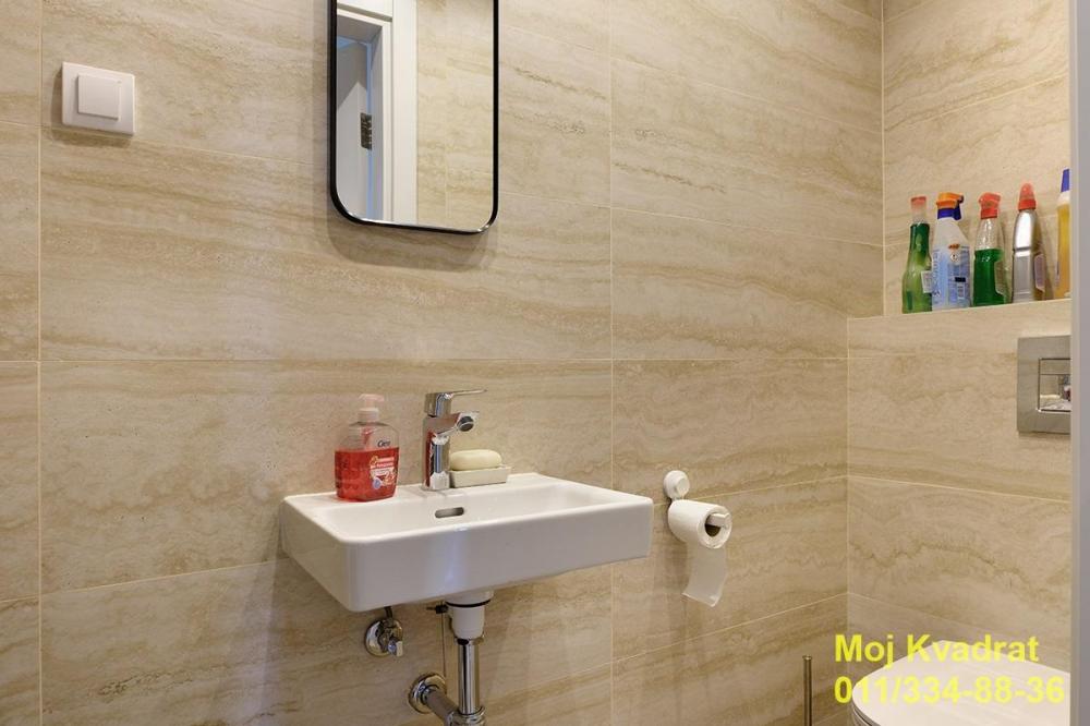 Stan na prodaju u Beogradu, Vidikovac, dvoiposoban, 67m2, cena 244000 evra