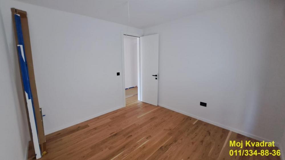 Stan na prodaju u Beogradu, Voždovac, trosoban, 71m2, cena 234894 evra