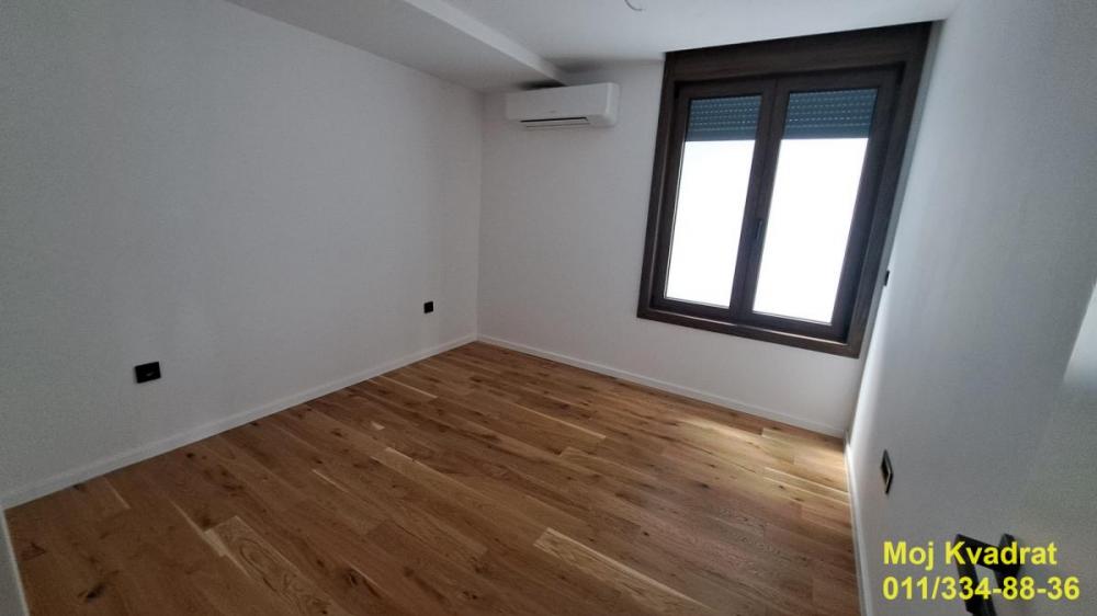 Stan na prodaju u Beogradu, Voždovac, trosoban, 71m2, cena 234894 evra