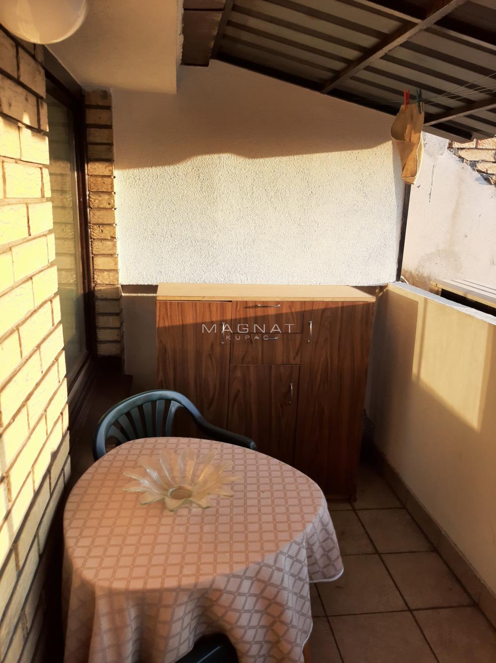 Stan na prodaju u Beogradu, Čukarica, jednosoban, 40m2, cena 155000 evra