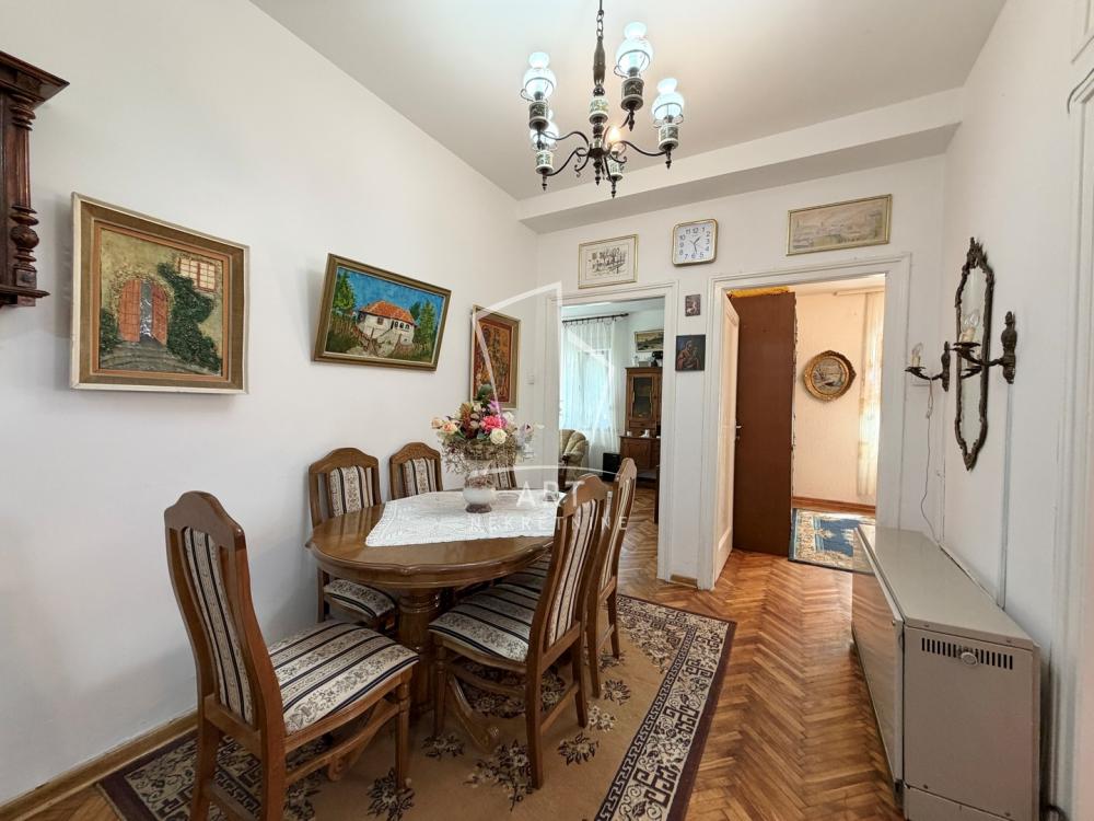 Stan na prodaju u Beogradu, Senjak, dvosoban, 67m2, cena 290000 evra