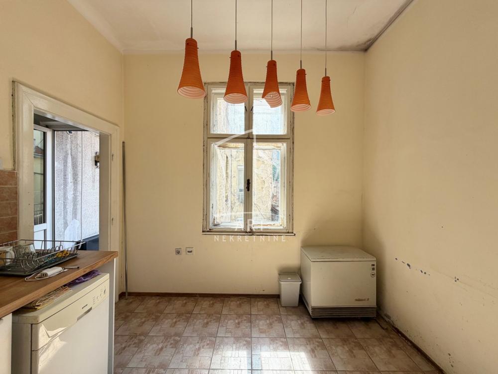 Stan na prodaju u Beogradu, Gornji Dorćol, trosoban, 71m2, cena 345000 evra
