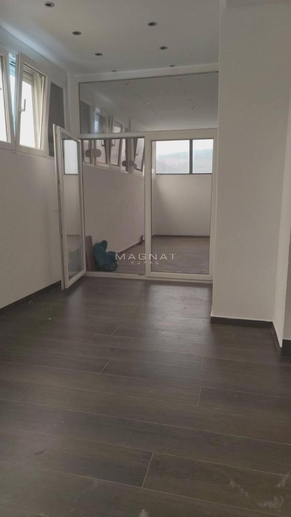 Stan na prodaju u Beogradu, Palilula, trosoban, 55m2, cena 129000 evra