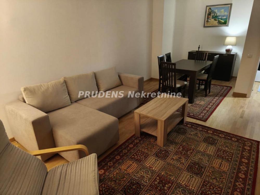 Stan na prodaju u Beogradu, Novi Beograd blok 71, dvosoban, 62m2, cena 214000 evra