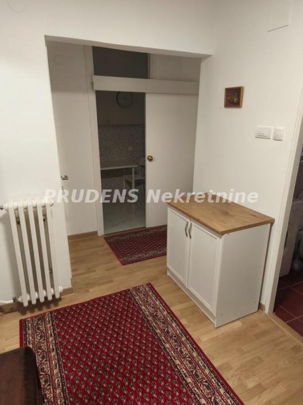 Stan na prodaju u Beogradu, Novi Beograd blok 71, dvosoban, 62m2, cena 214000 evra