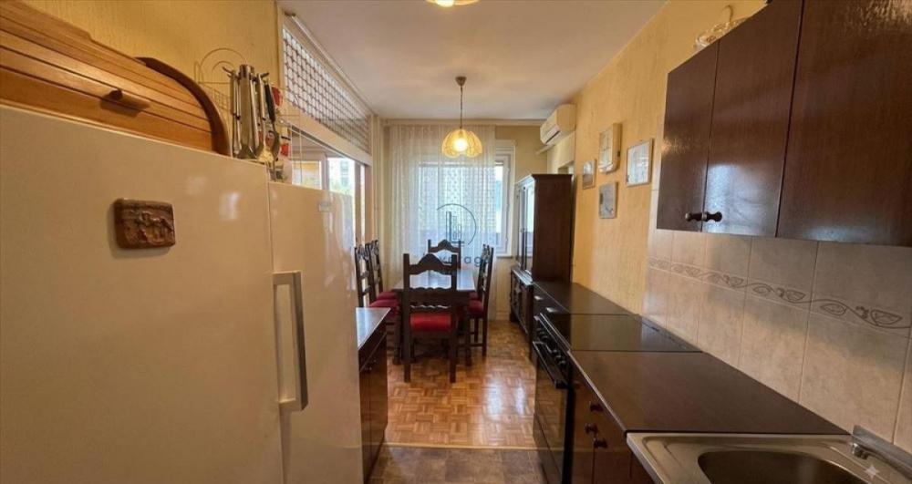 Stan na prodaju u Beogradu, Novi Beograd blok 62, dvosoban, 66m2, cena 220000 evra