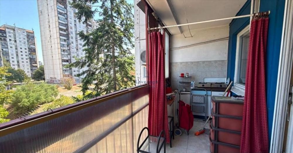 Stan na prodaju u Beogradu, Novi Beograd blok 62, dvosoban, 66m2, cena 220000 evra
