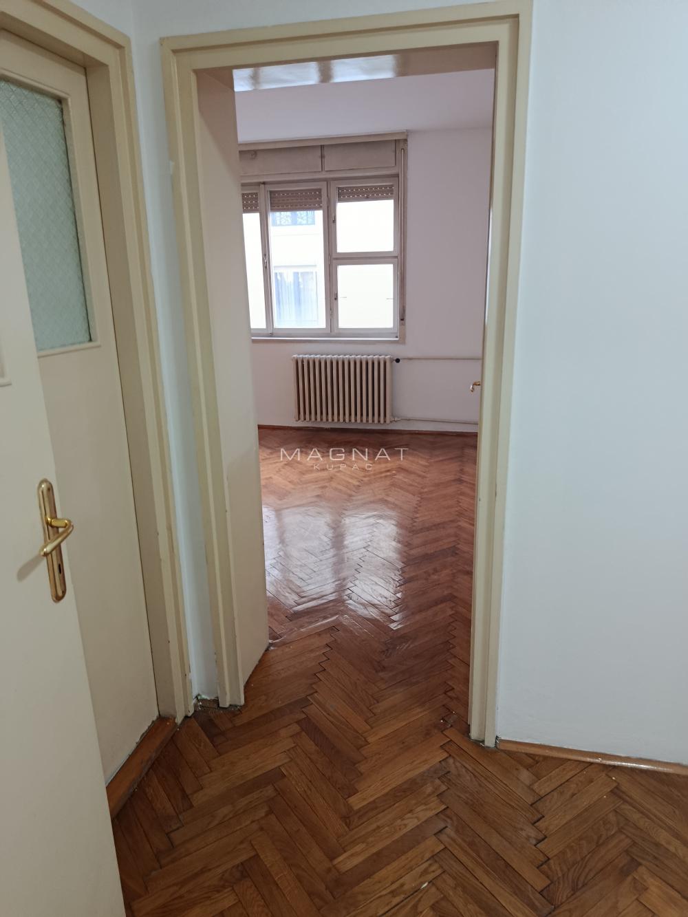 Stan na prodaju u Beogradu, Vračar, dvosoban, 60m2, cena 279000 evra