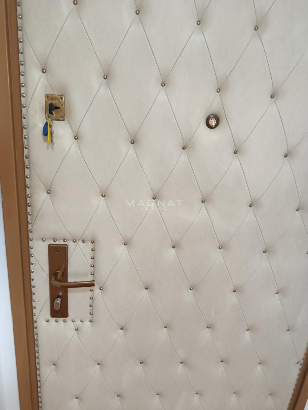 Stan na prodaju u Beogradu, Vračar, dvosoban, 60m2, cena 279000 evra
