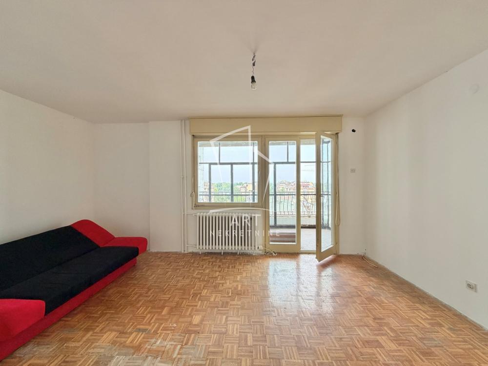 Stan na prodaju u Beogradu, Stari grad, troiposoban, 83m2, cena 360000 evra