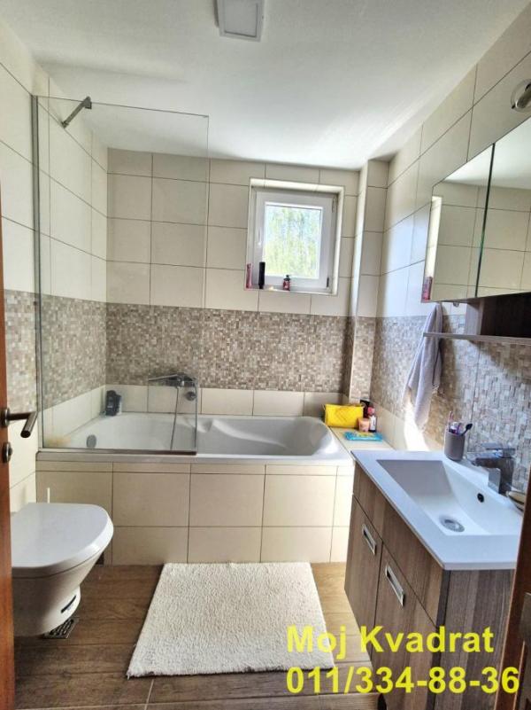 Stan na prodaju u Beogradu, Mirijevo, trosoban, 78m2, cena 218400 evra